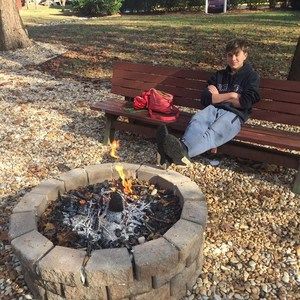 Meet your Posher, Bence